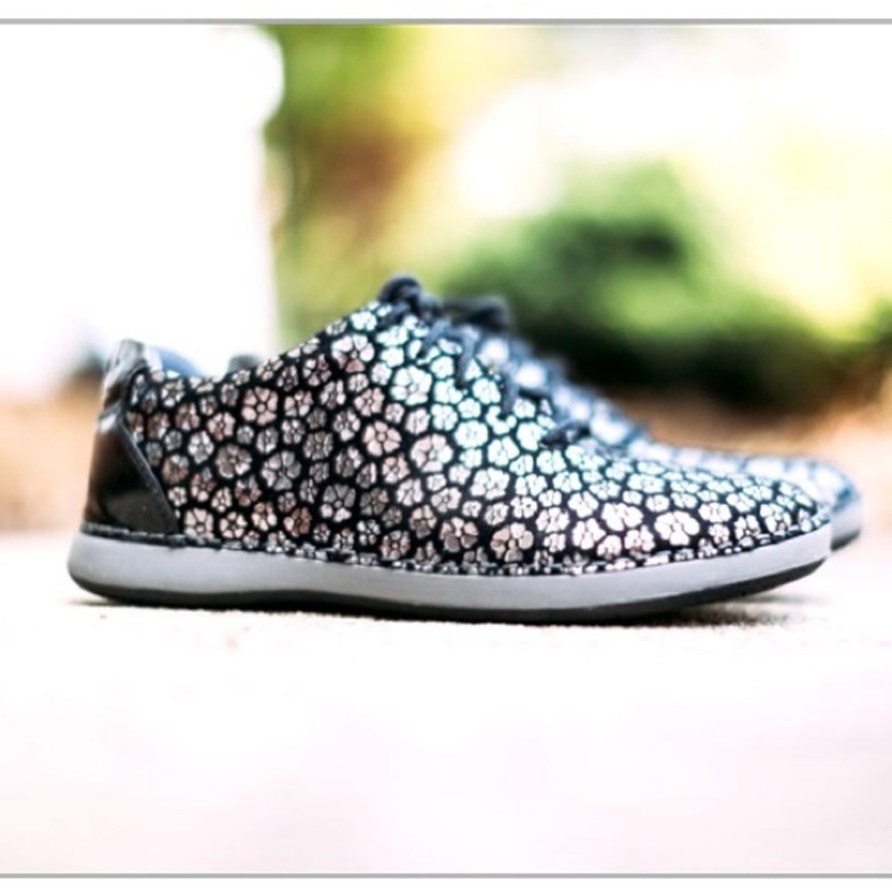 Alegria Essence Night Poppy Silver and Black Leather Sneakers